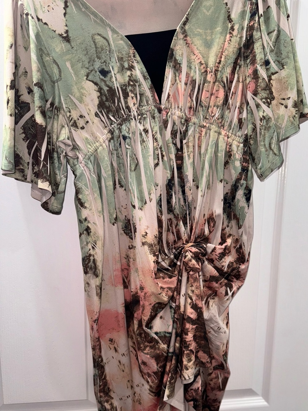 Floral V-Neck Flutter Sleeve Women's Top in Green & Pink